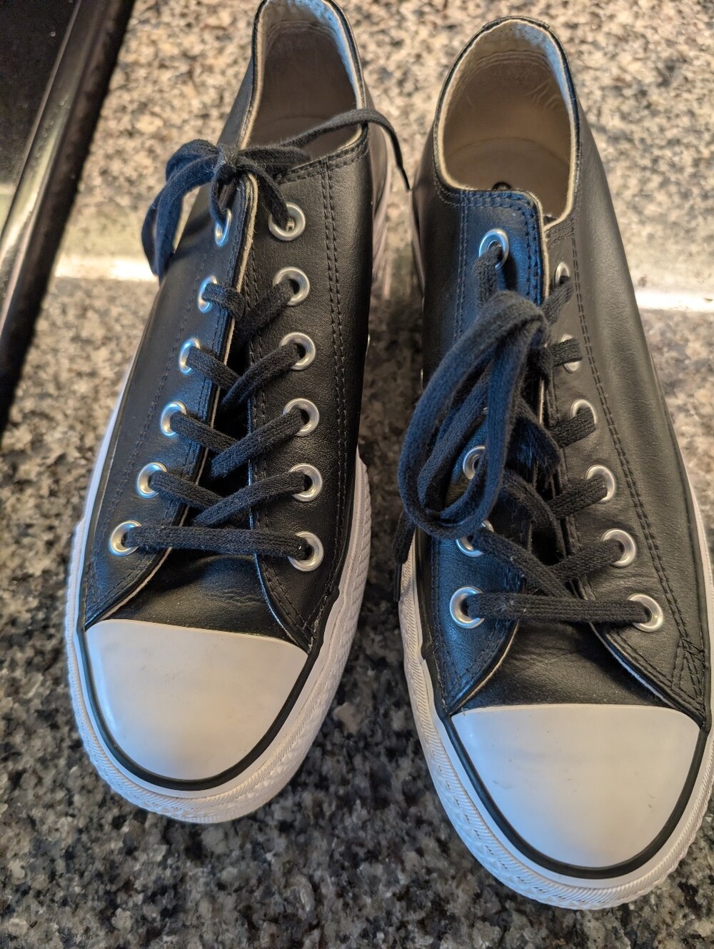 Converse Platform Black Leather Low-Top Sneakers with White Toe Cap Women's 8